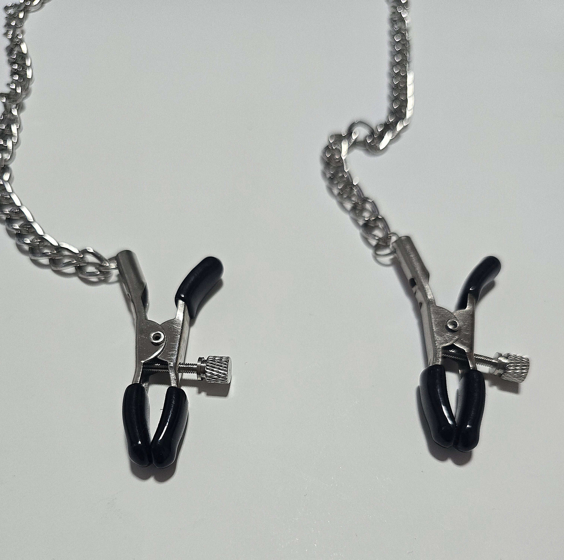 קולר +מצבט פטמות