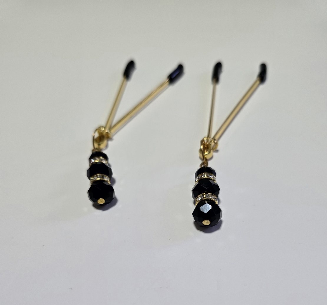 מצבט פטמות מעוצב