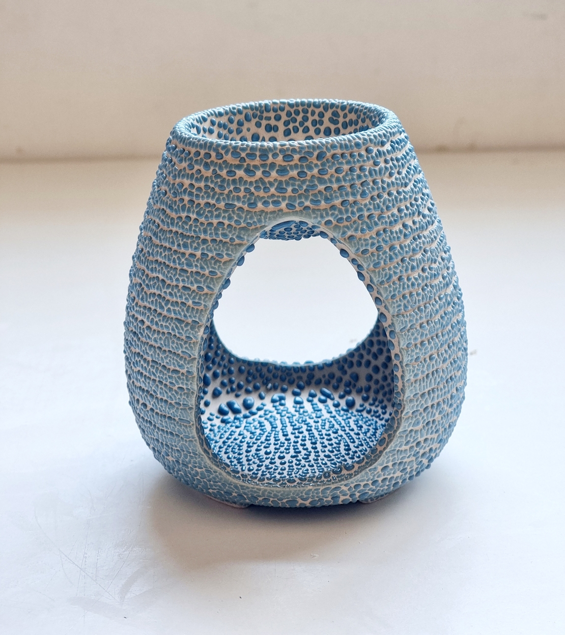 Large Blue Textured Essential Oil Burner