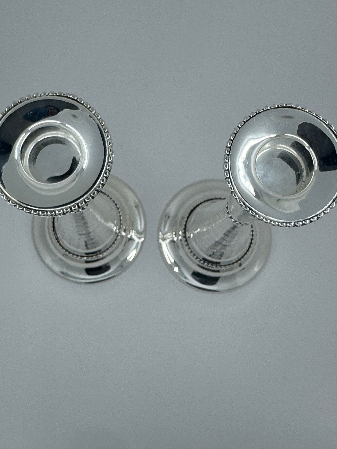 פמוט קונוס רקוע