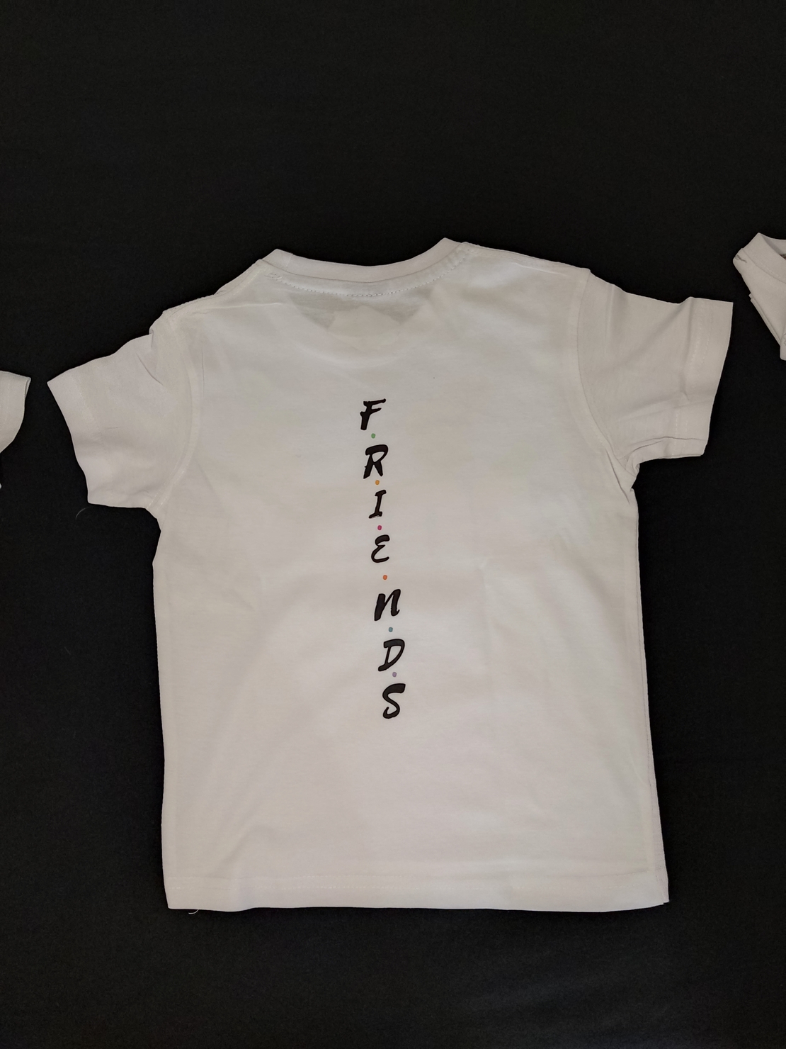 חולצת friends