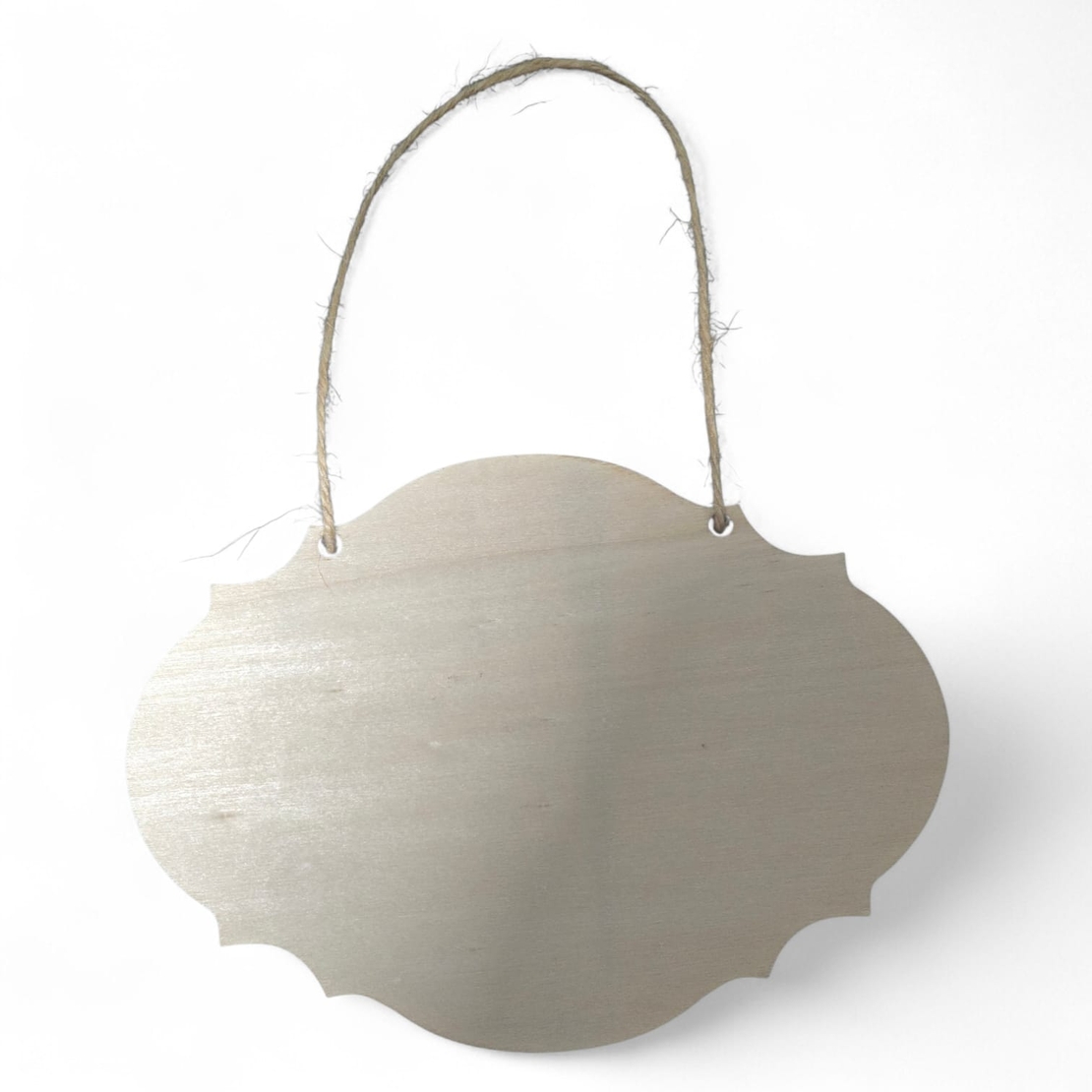 שלט עץ אובלי דקורטיבי לתלייה – משטח עץ לצביעה ויצירה DIY (17×12 ס