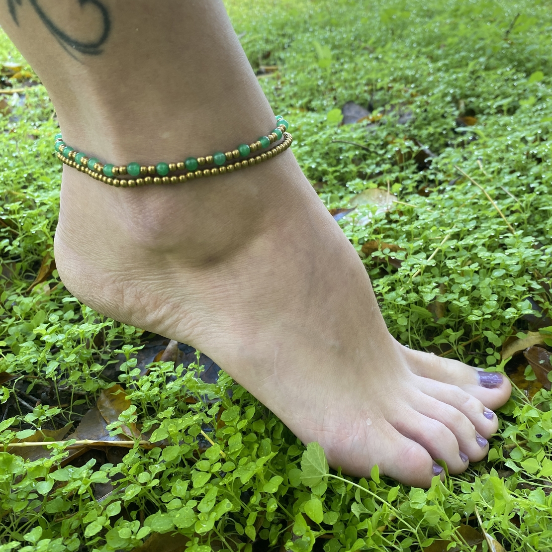 Double beaded anklet - green