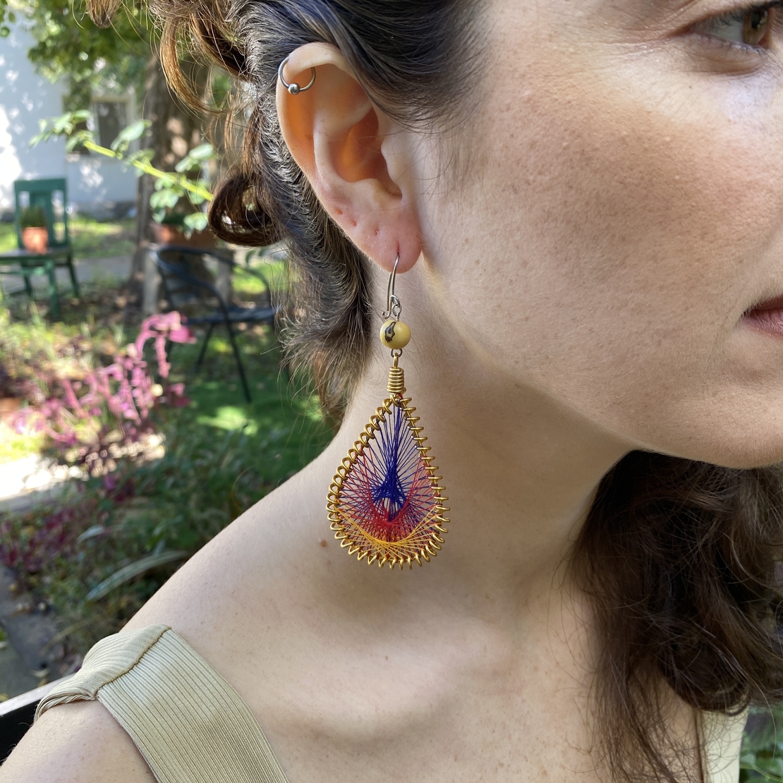 Colorful drop earrings - columbia