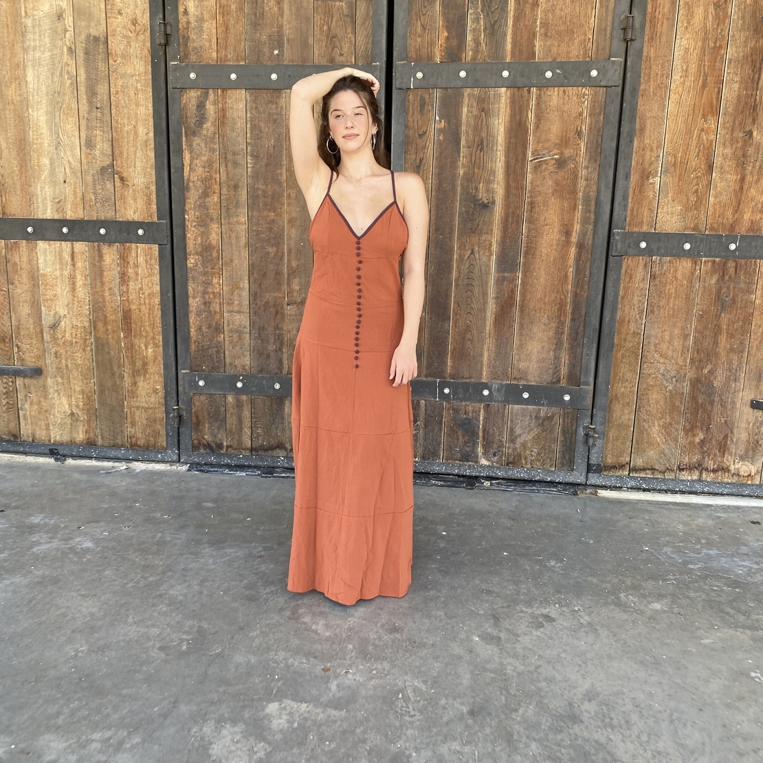 Maxi dress with buttons