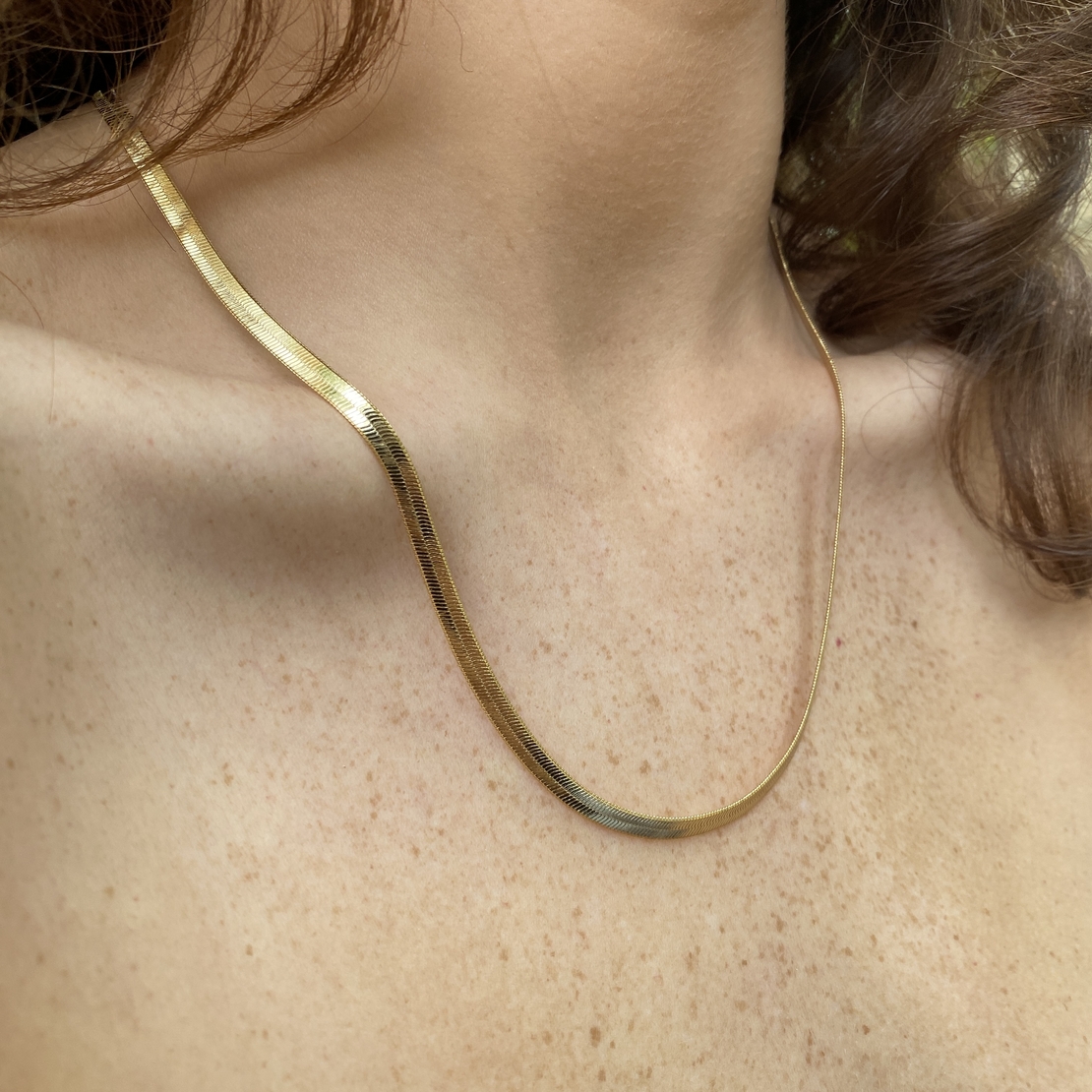 Gold plated flat necklace