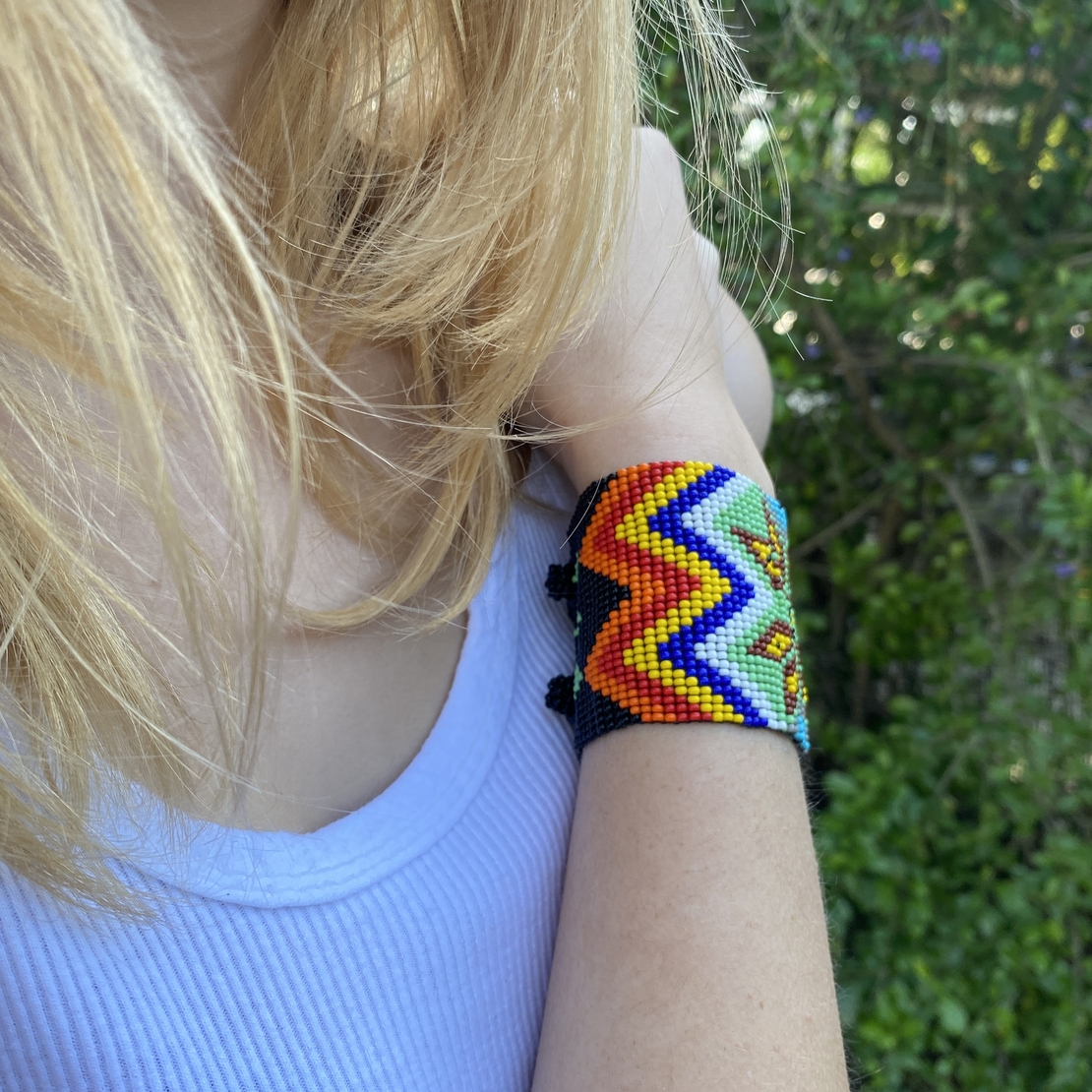 Mexican beaded bracelet - flower