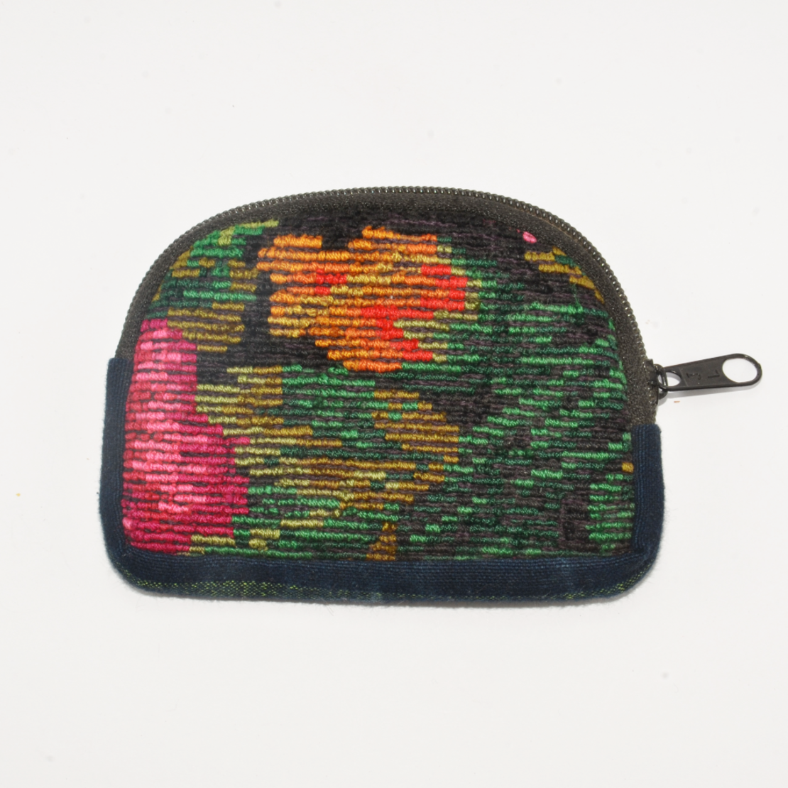 Small embroidered purse - forest