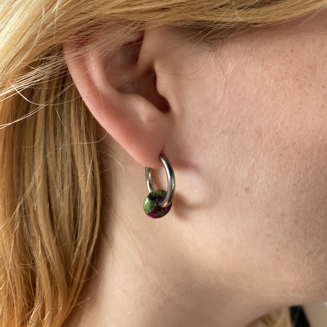 Silver plated hoop earrings with a stone bead - green purple