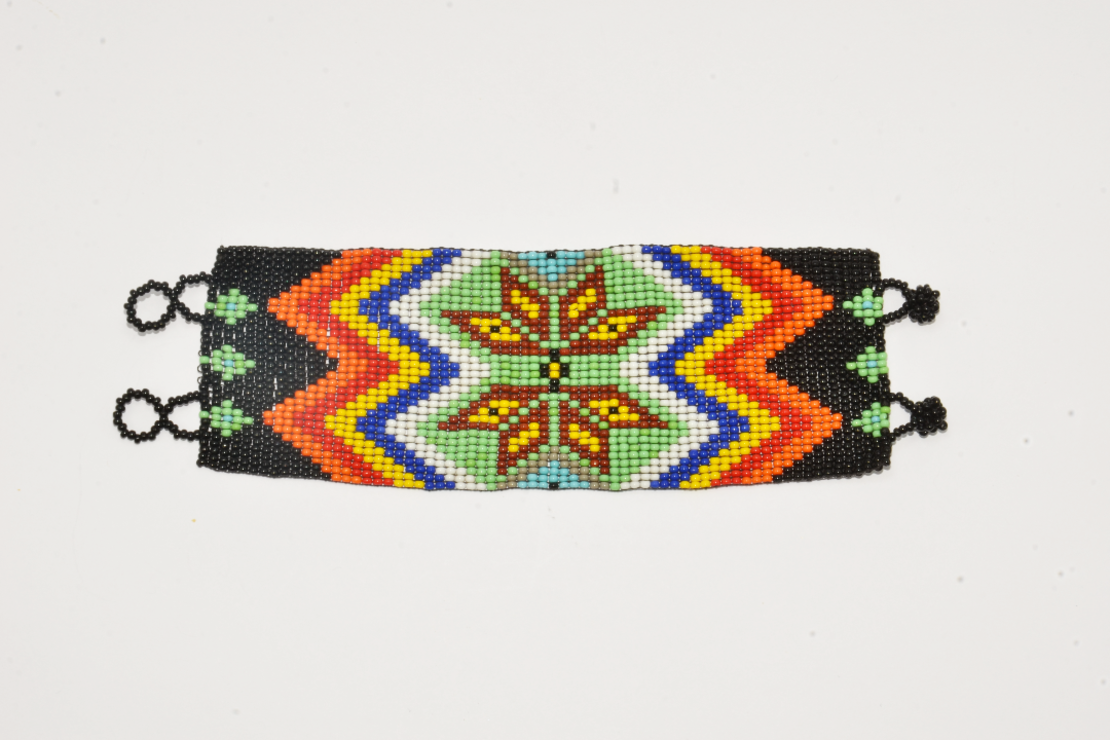 Mexican beaded bracelet - flower