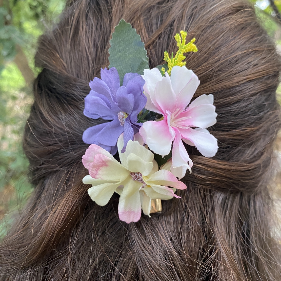 Flower hairclip - dew