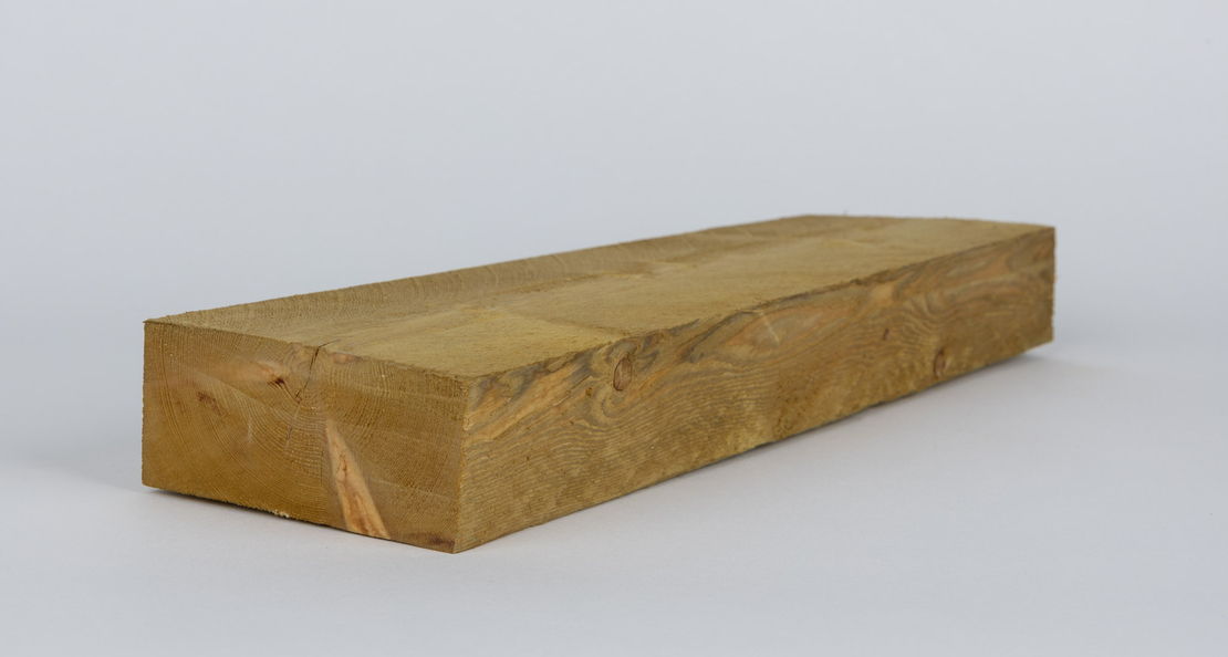 עץ אורן 5/10 מחוטא