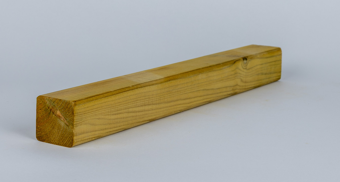 עץ אורן מוקצע-מחוטא 5/5