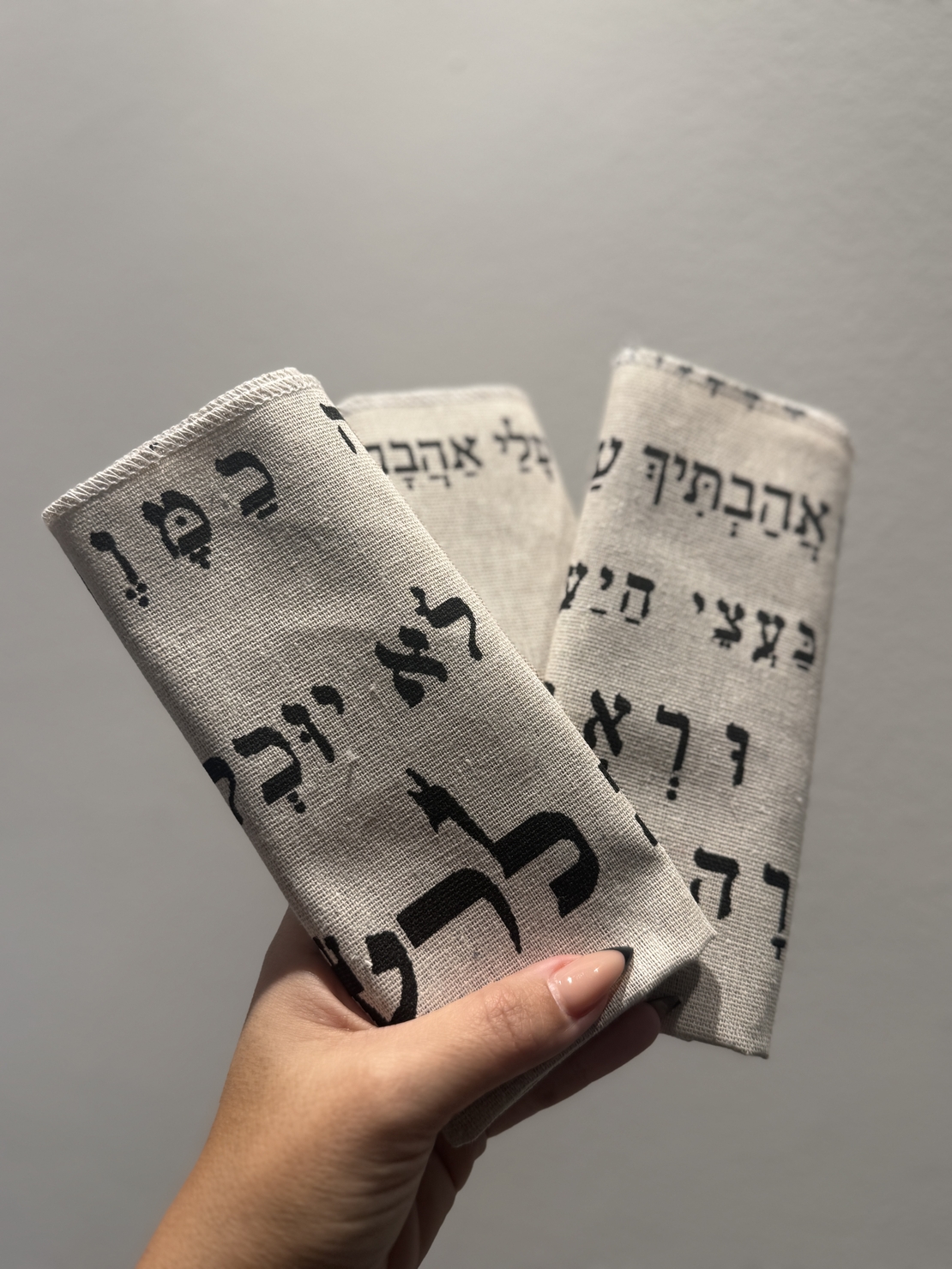 מפיות בד דגם ״שיר השירים״