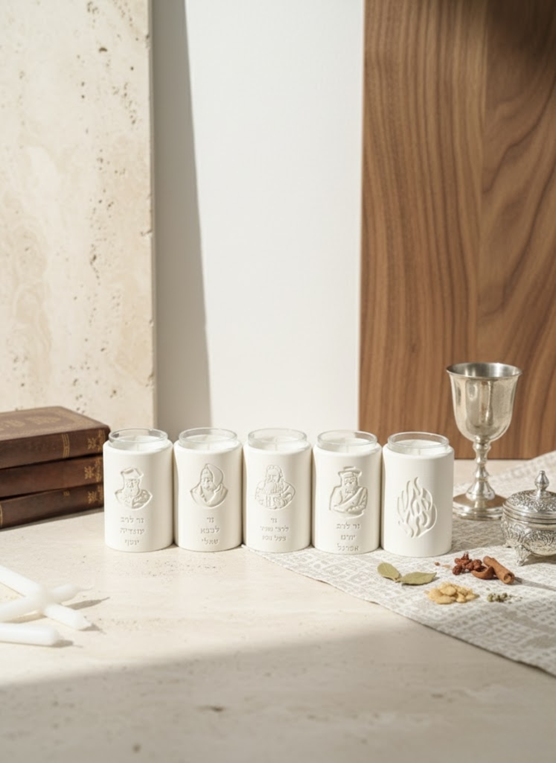 פמוטי הצדיקים