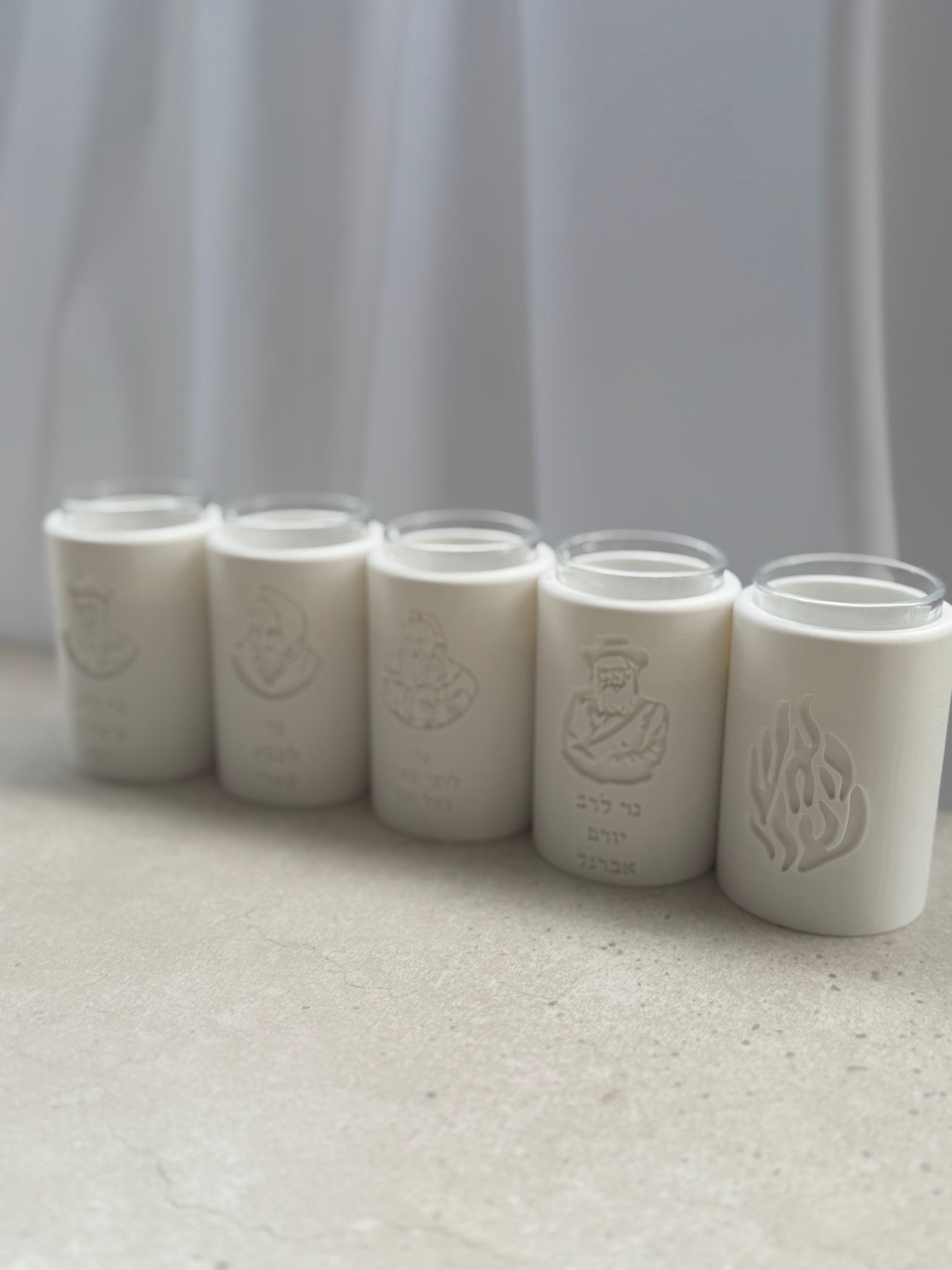 פמוטי הצדיקים