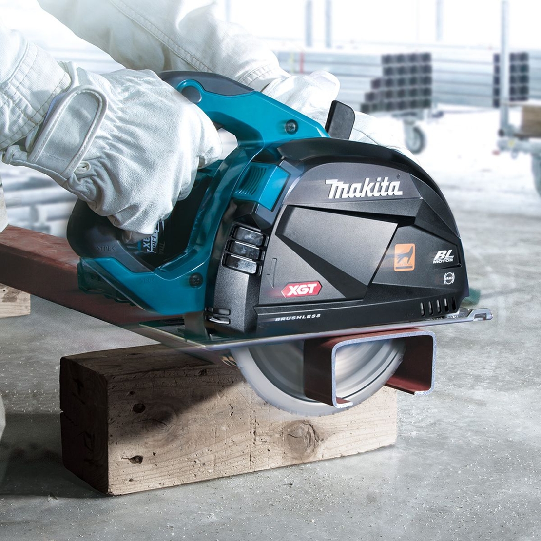 מסור עגול למתכת CS002G 40V מתוצרת Makita