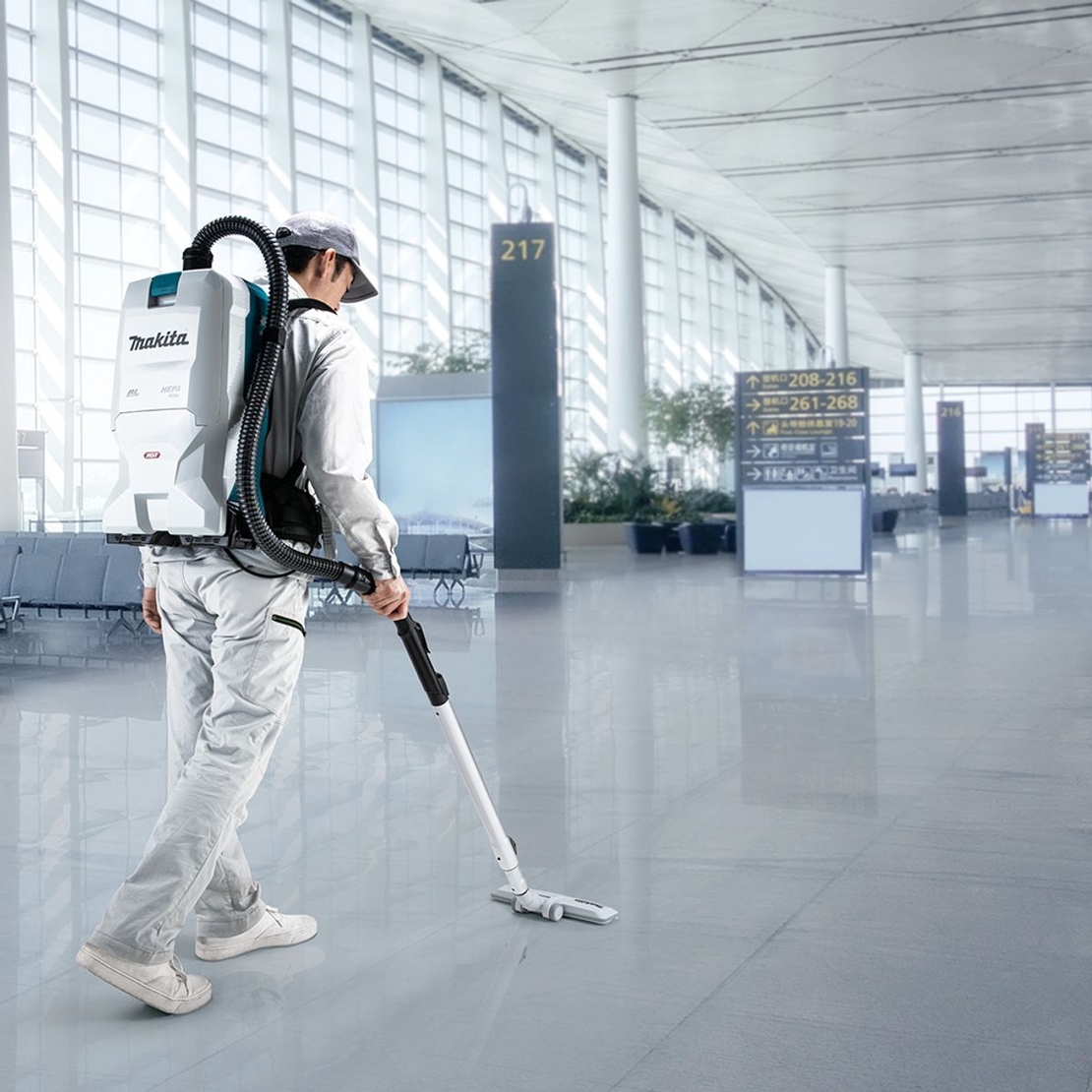 שואב אבק גב 40V נישא VC011G נטען גוף MAKITA מקיטה