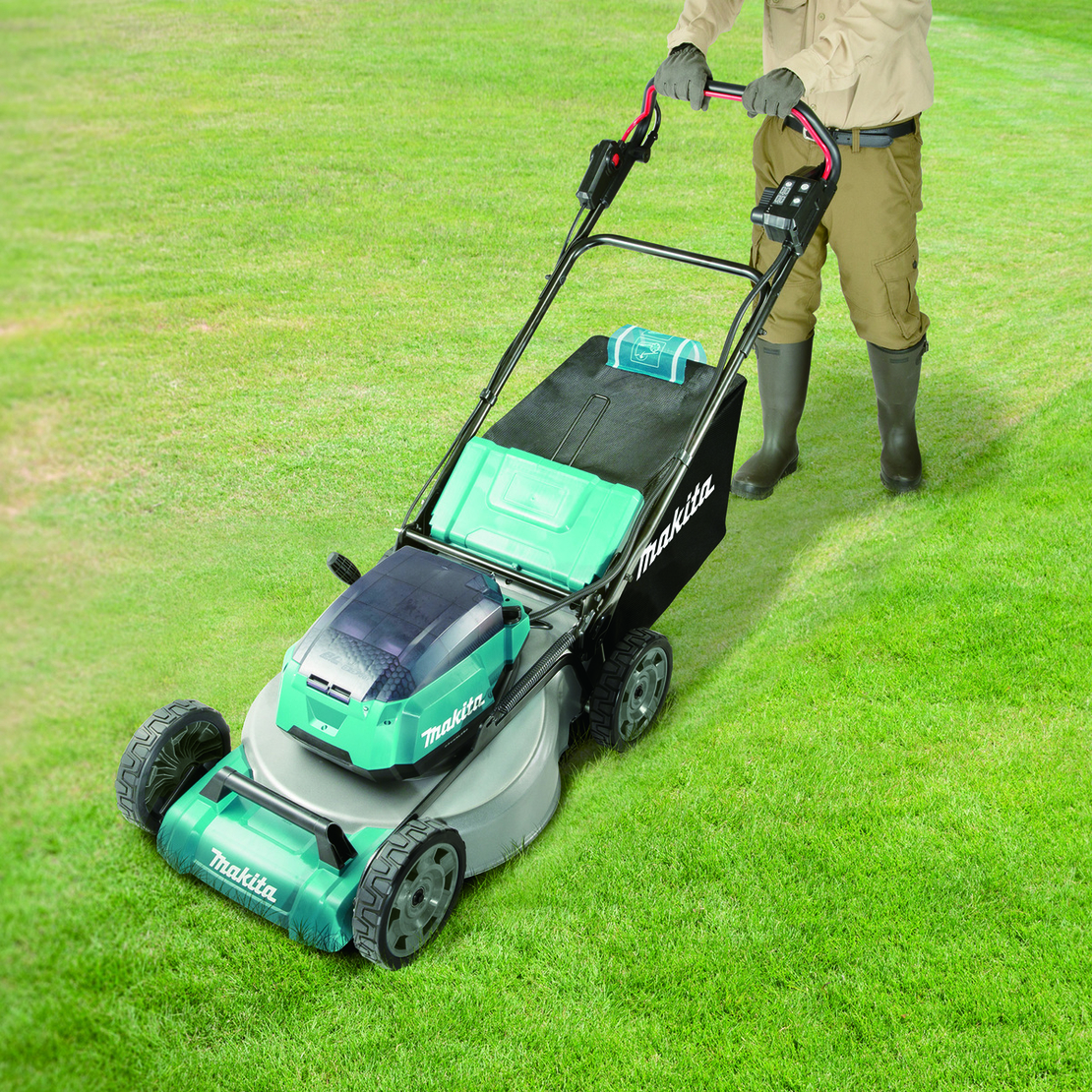 מכסחת דשא נטענת DLM462 2X18V מתוצרת Makita