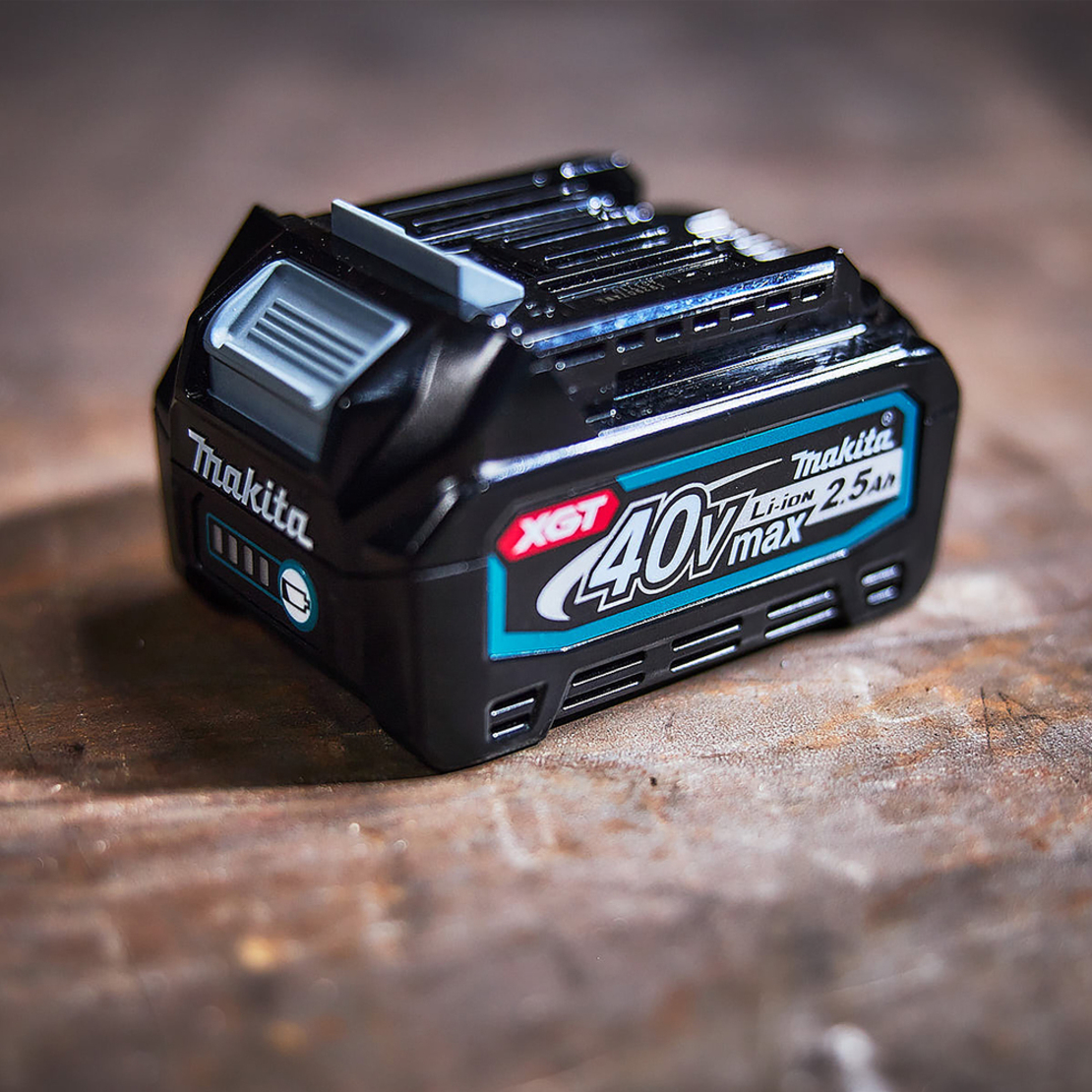 סוללה 40V נטענת MAKITA BL4025 2.5Ah מקיטה