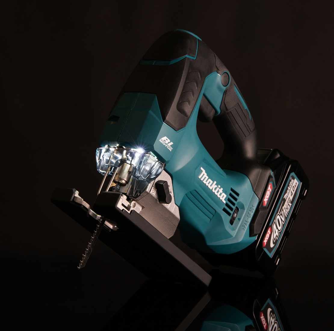 גוף מסור אנכי מתח 40V מנוע BL דגם MAKITA JV002G מקיטה
