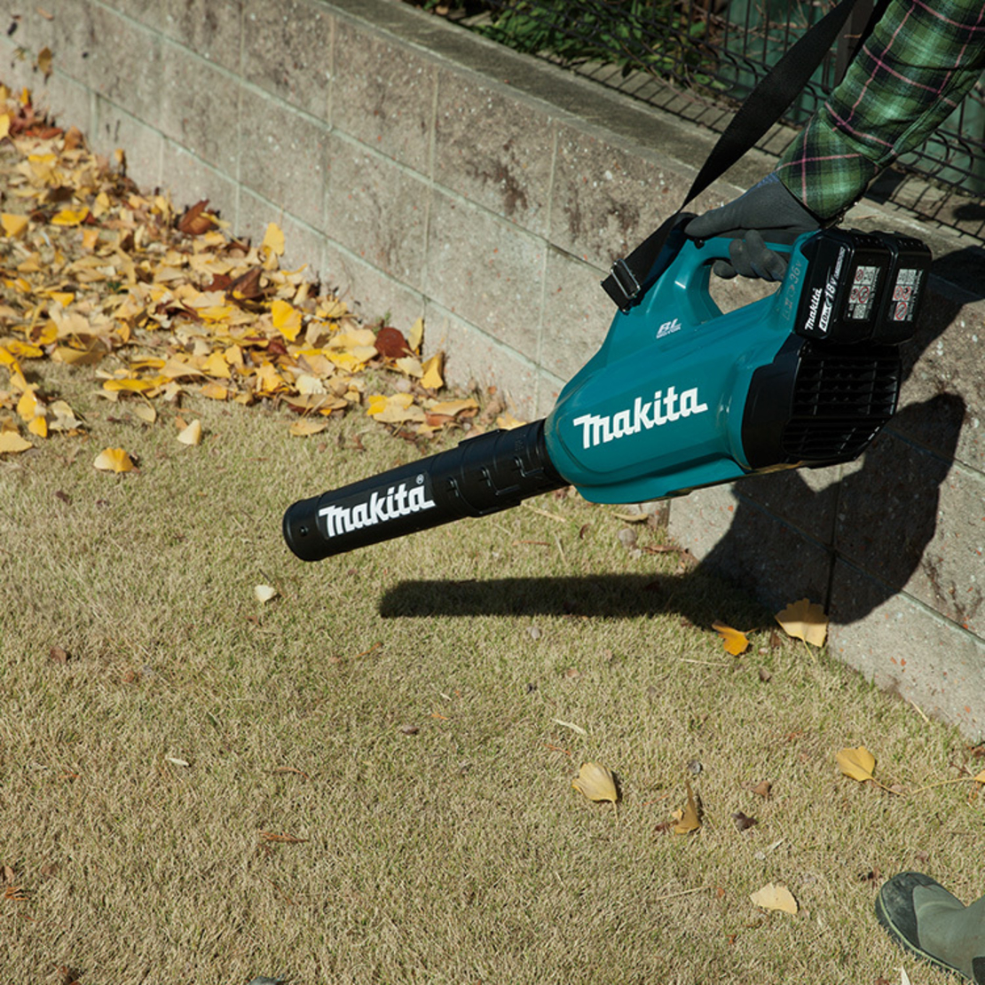 מפוח עלים DUB362 2X18V מתוצרת Makita