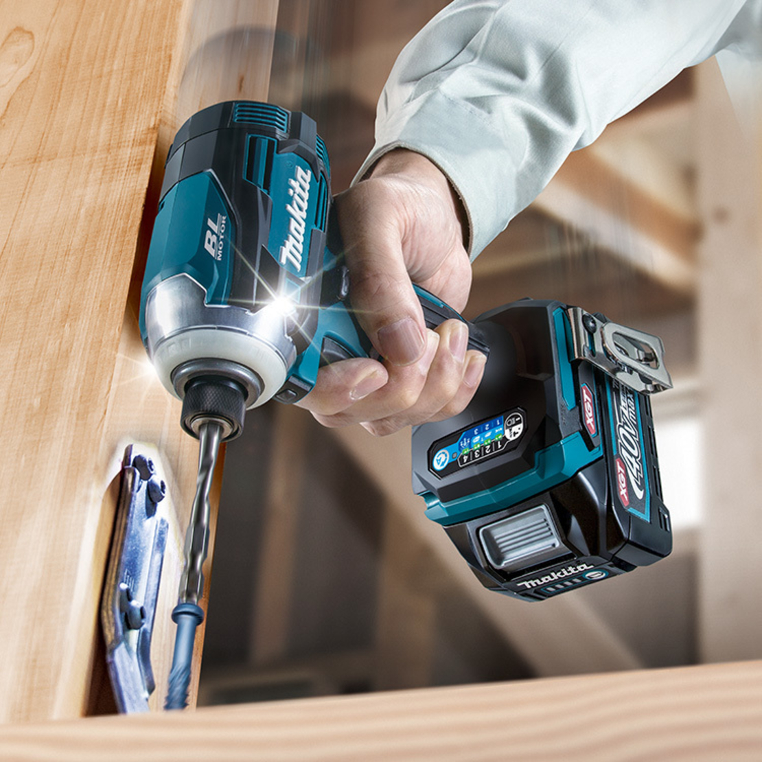 אימפקט TD001G 40V מתוצרת Makita