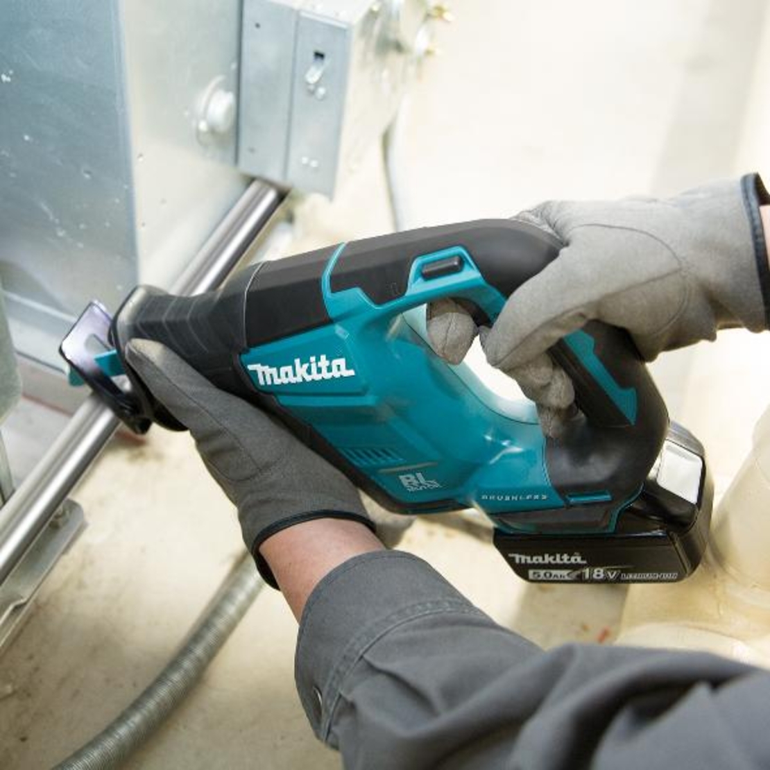 מסור חרב DJR188 18V מתוצרת Makita