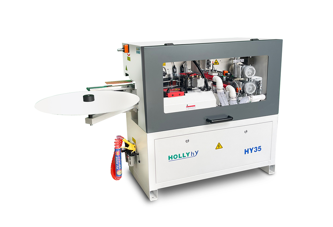 HOLLY -HY35 מכונת קנטים עם עיצוב מבנה קומפקטי ותפיסת מכונה מחושבת, תכנון מפורט להפליא ותיאום מושלם של הרכיבים הבודדים כדי להבטיח גימור מושלם.