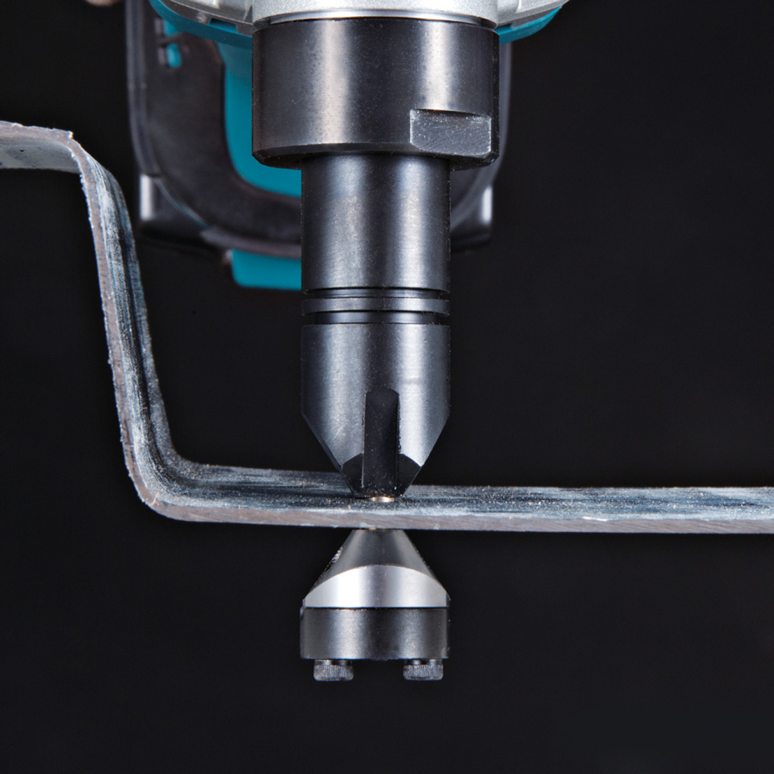 ניבלר DJN161 18V מתוצרת Makita