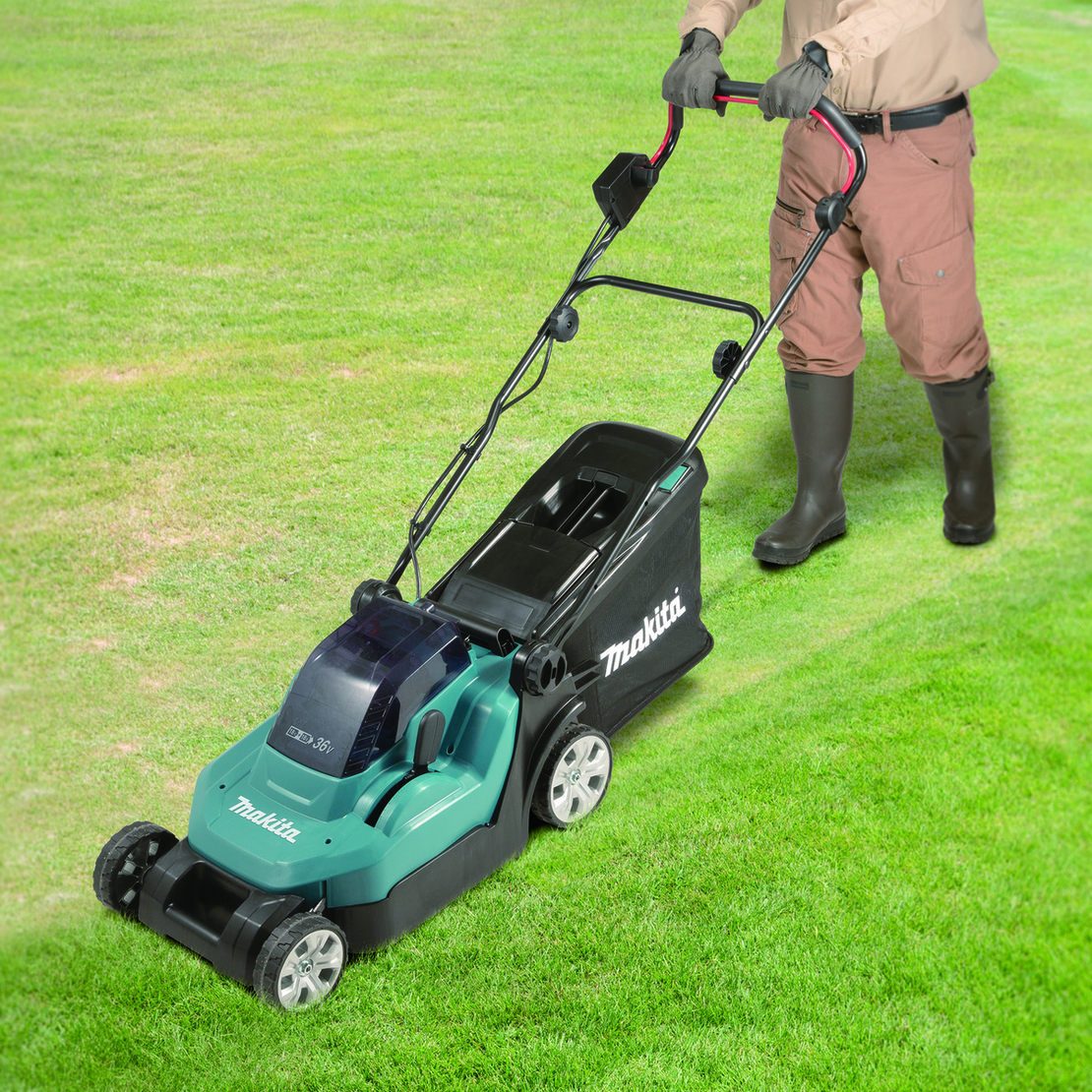 מכסחת דשא נטענת DLM382 2X18V מתוצרת Makita