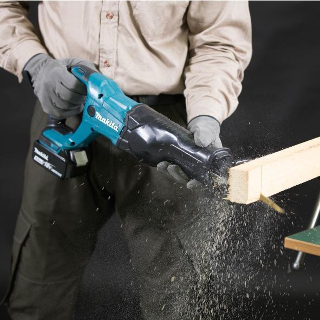 מסור חרב DJR186 18V מתוצרת Makita