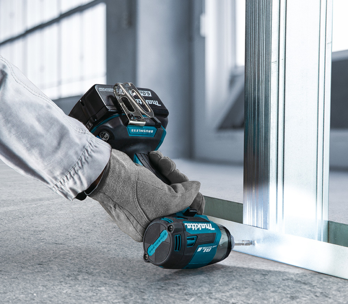 גוף מברגת אימפקט 180 ניוטון-מטר מנוע BL מתח 18V דגם MAKITA DTD173Z מקיטה