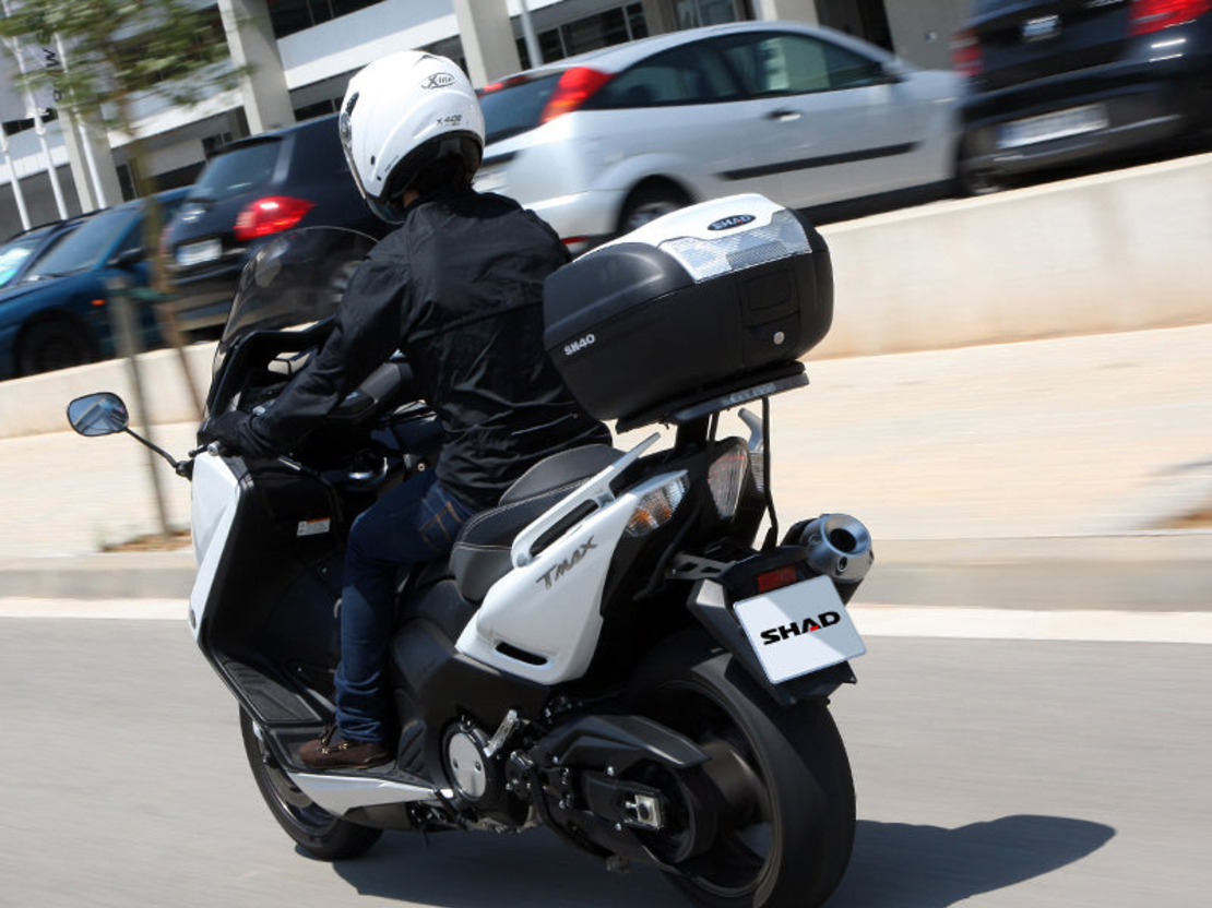 ארגז עליון 40 ליטר SHAD