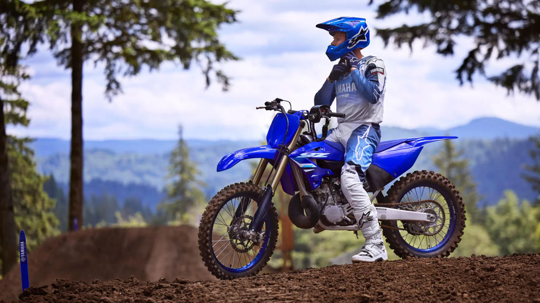 YZ250