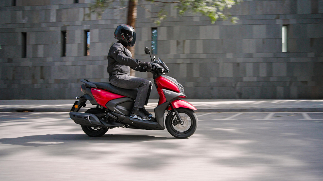 RayZR 125