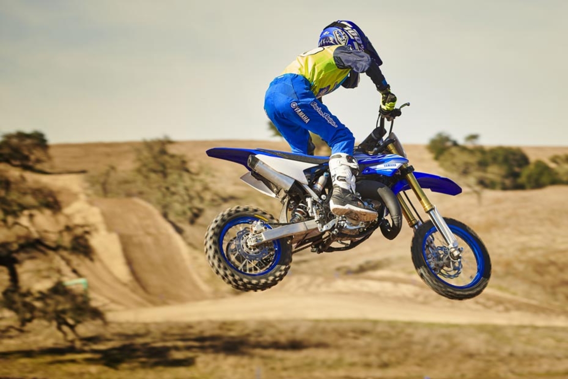 YZ65