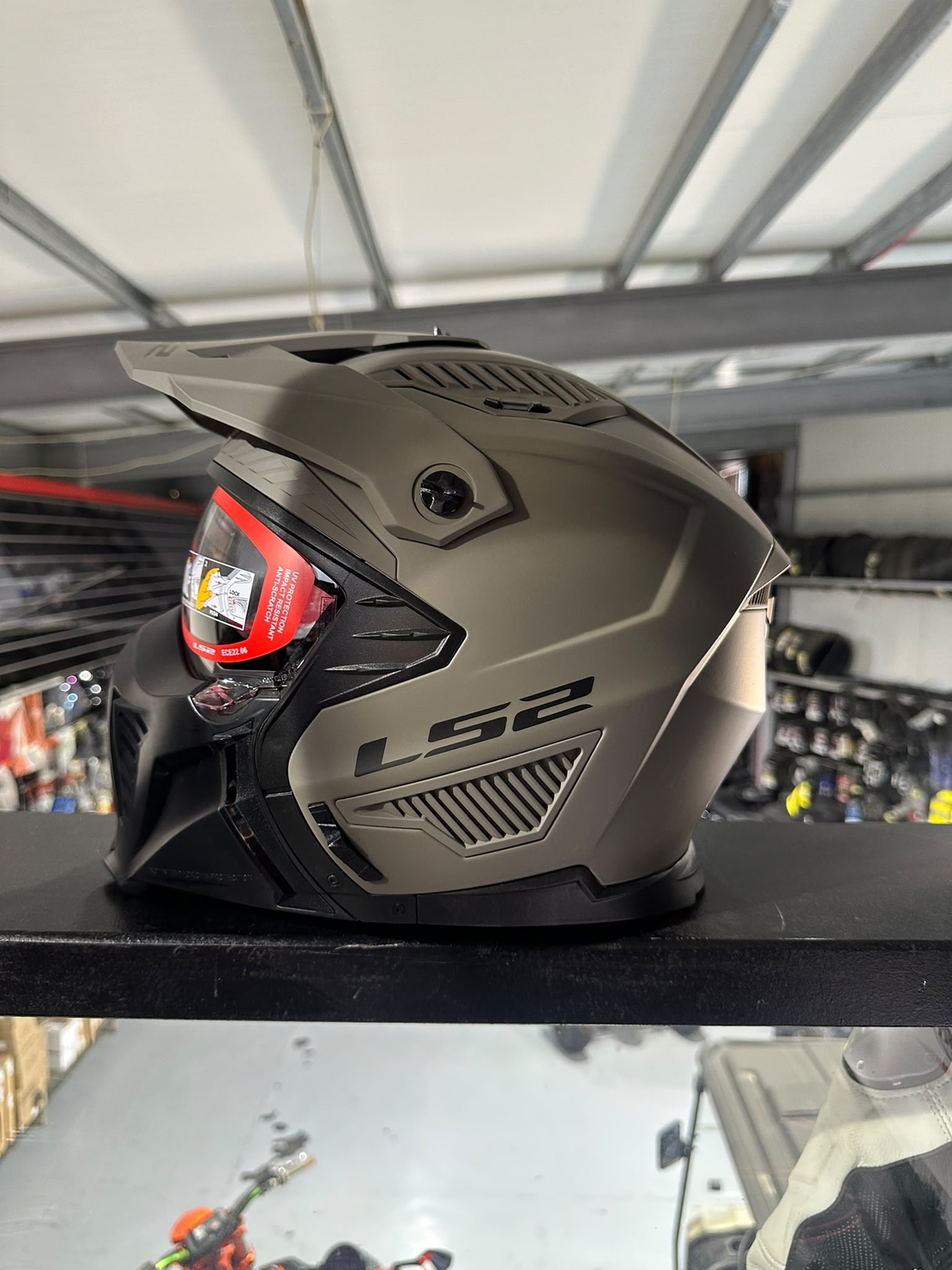 קסדת שטח L52 HELMETS