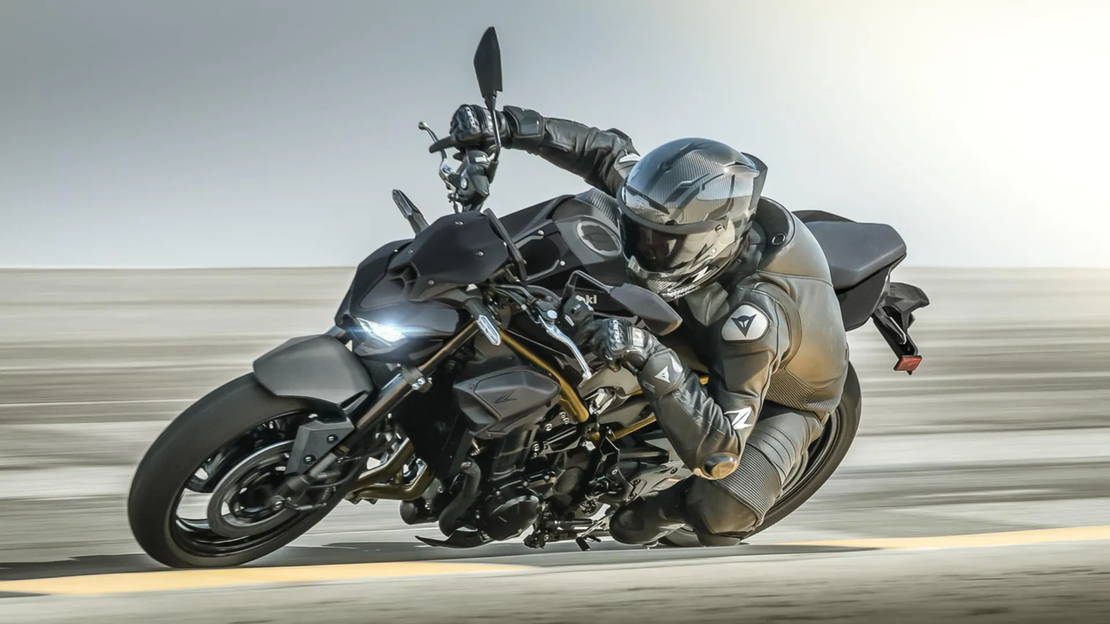 Z900