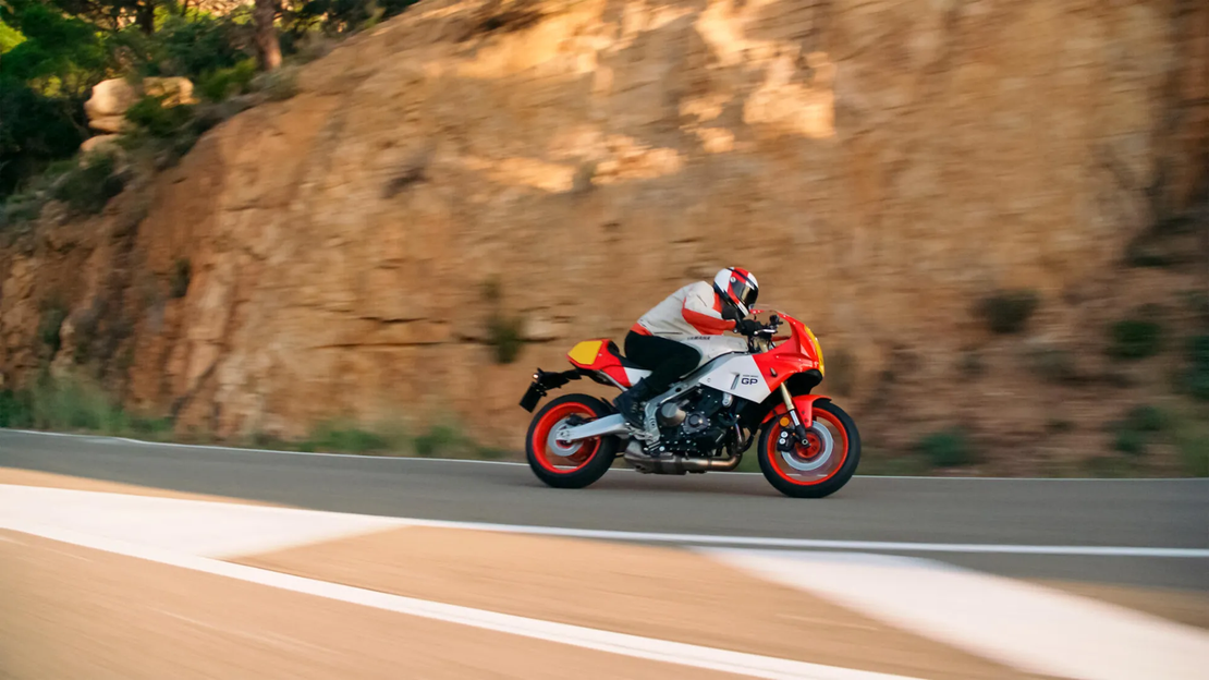XSR900 GP