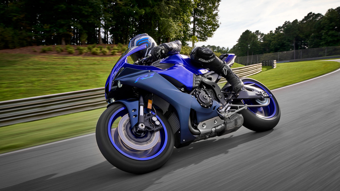 YAMAHA YZF-R1