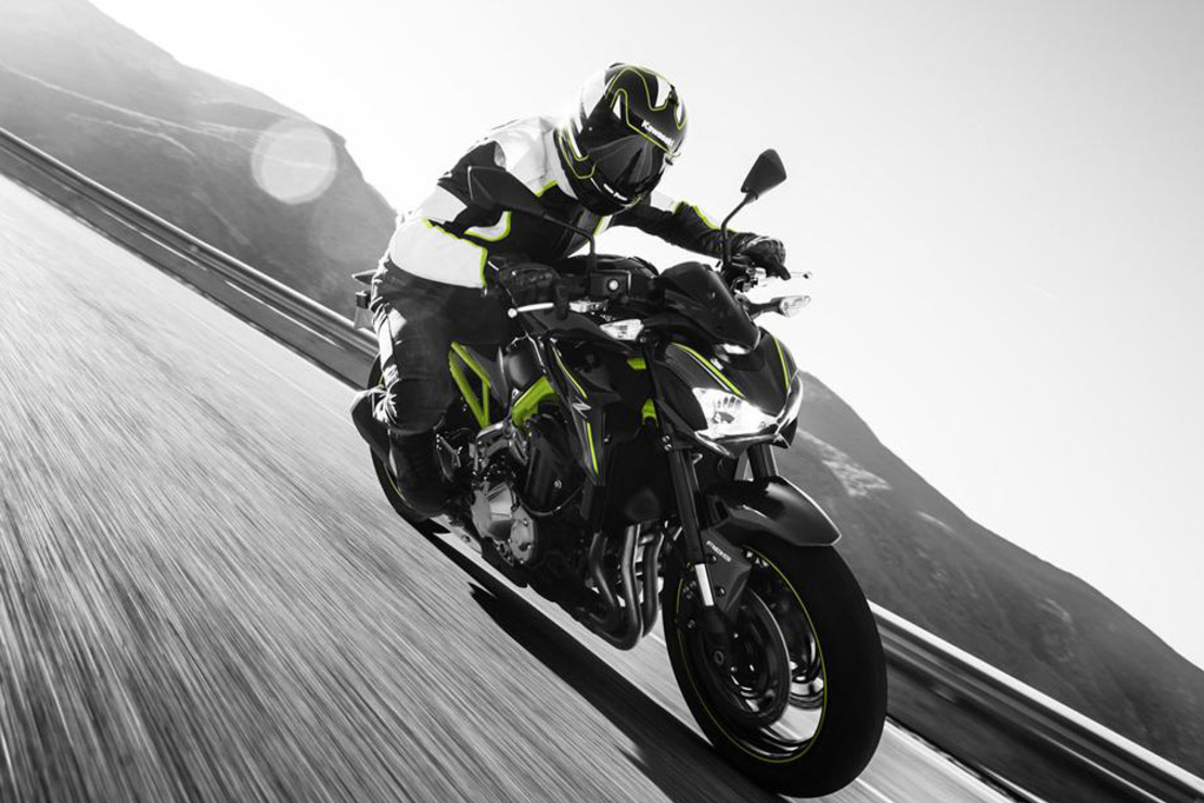 Z900