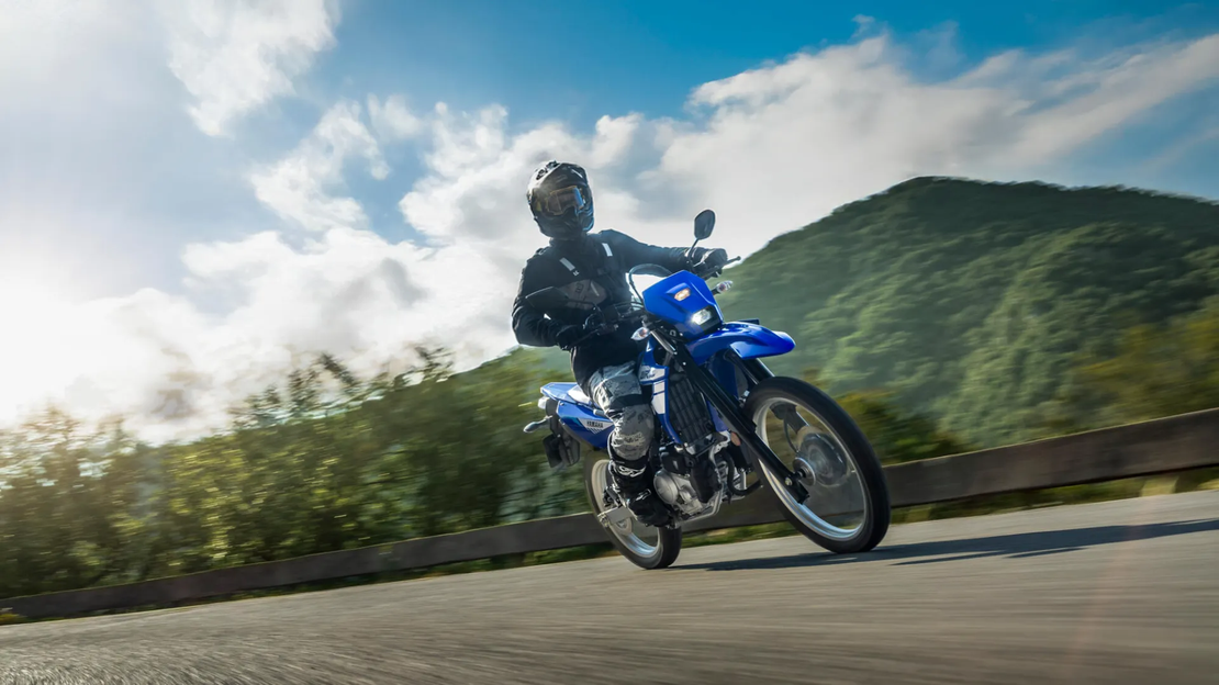 WR125R