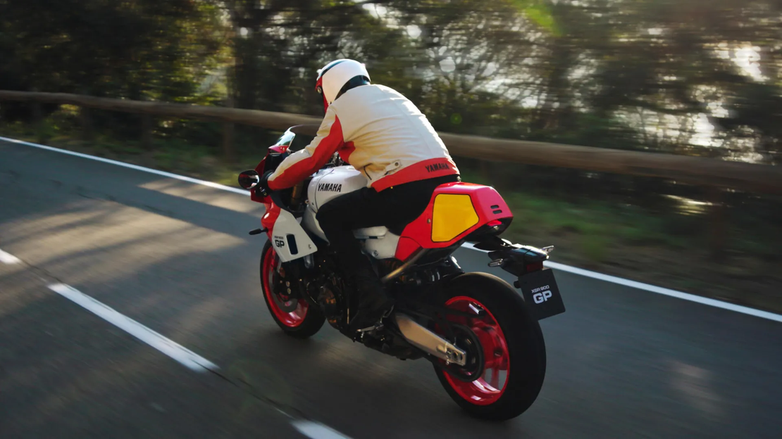 XSR900 GP