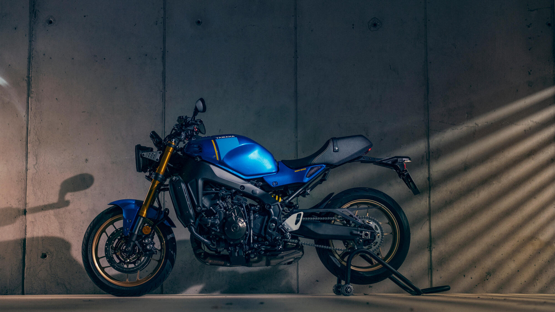 XSR900