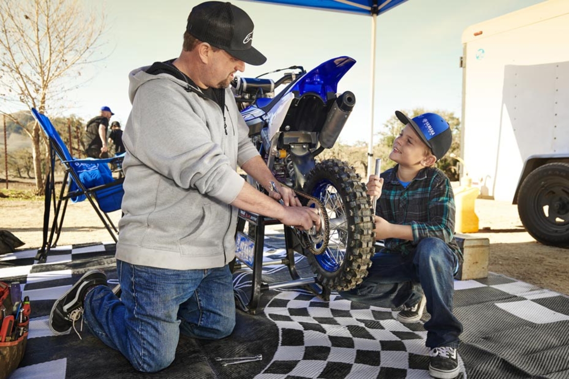 YZ65