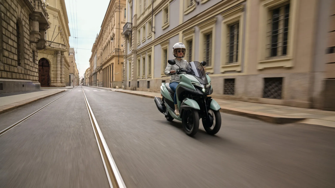 TRICITY 125 ABS