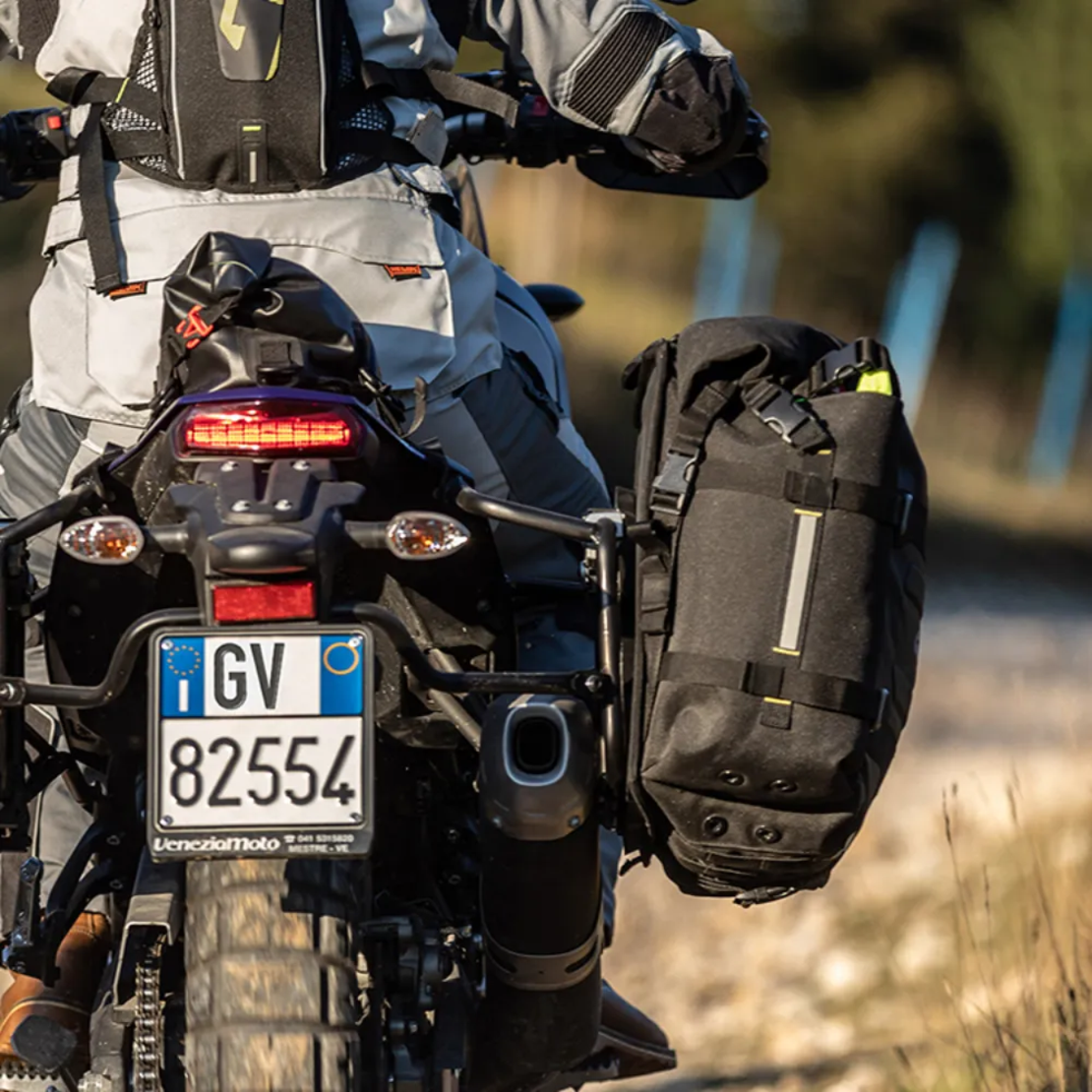 תיקי צד CANYON MONOKEY מבית Givi