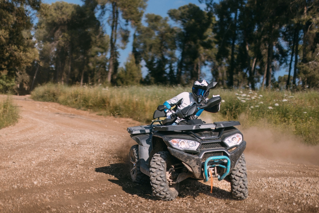AX800