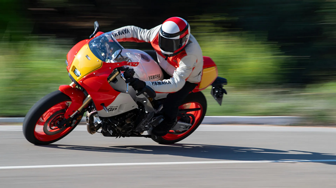 XSR900 GP